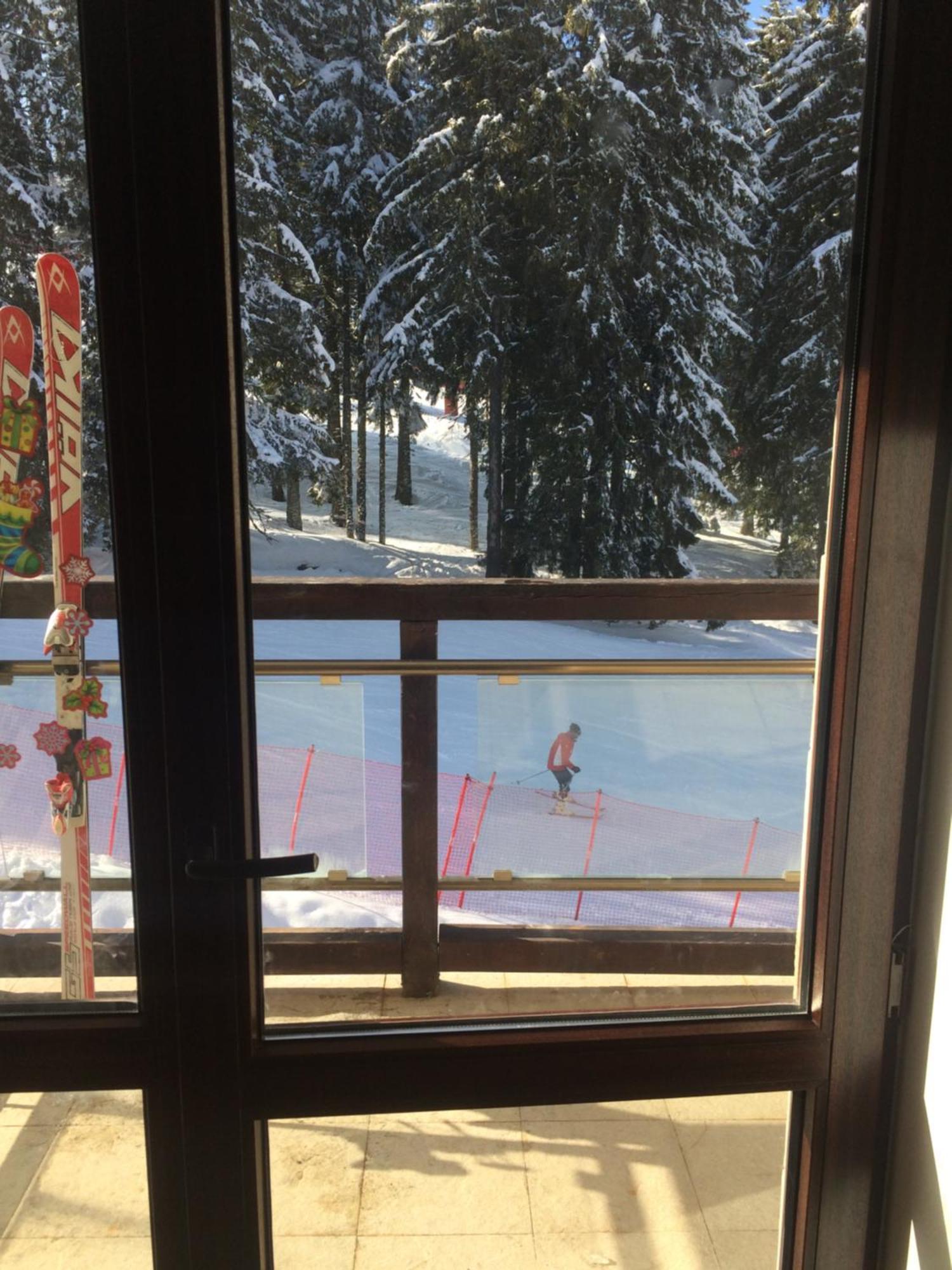 Stenata Huge Ski To Door Apartment Pamporovo Eksteriør billede
